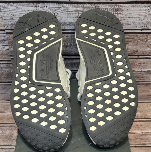 Adidas NMD XR1 White Duck Camo - Picture 9 of 10